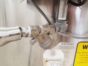 Taylor-Wharton 38K K Series Liquid Nitrogen Storage Dewar, 4 of 14