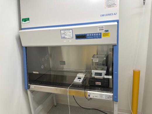Thermo Fisher 1300 Series A2 Model 1375 4' Class II Biosafety Cabinet with HEPA Filtration-cover