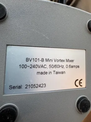 Benchmark BV101-B Mini Vortex Mixer for Efficient Sample Mixing