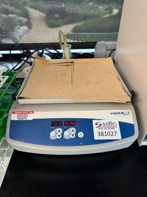 VWR Advanced Digital Orbital Shaker Model 3600 ADV-cover