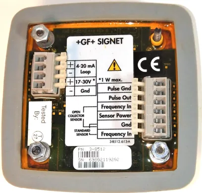 GF Signet 3-8512 Insertion-Style Paddlewheel Flow Transmitter for Liquid Flow Measurement