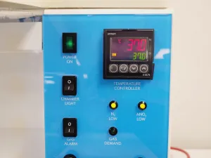 Baker Ruskinn BUGBOX Anaerobic Cabinet for Controlled Atmosphere Workflows, 18 of 20
