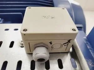 Centrifugal Fume Extraction Fan for Labs, 10 of 26
