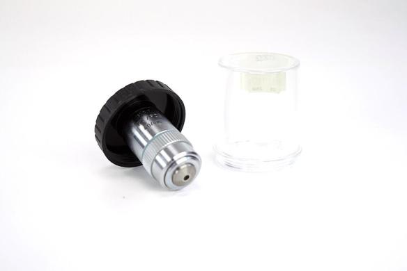 Leitz Wetzlar PL Apo 40x/0.75 160/0.17 Microscope Objective-cover