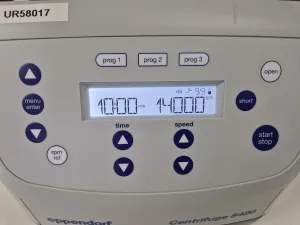 Eppendorf 5420 Non-Refrigerated Microcentrifuge for Molecular Biology, 5 of 9